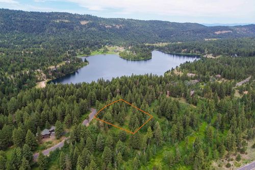 280 Blackhawk Lake Dr, McCall, ID, 83638-5088 | Card Image