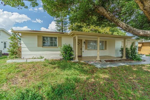 5631 Riddle Rd, Holiday, FL, 34690-6404 | Card Image