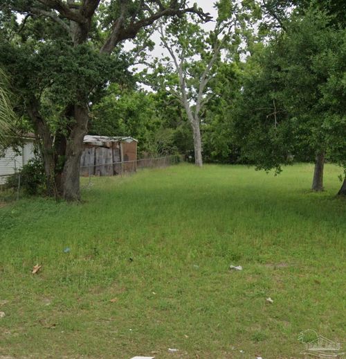 2600 N H St, Pensacola, FL, 32501-1214 | Card Image