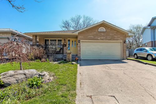 79 Ashley Cres, London, ON, N6E3P8 | Card Image
