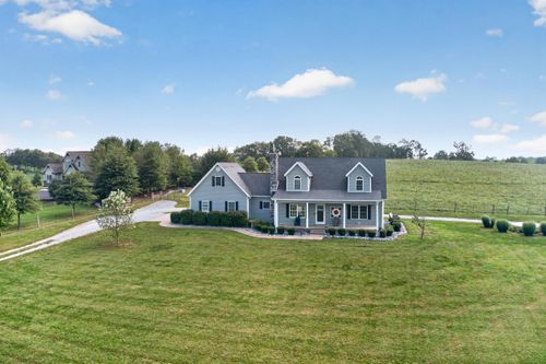 990 Dry Fork Rd, Danville, KY, 40422-9729 | Card Image