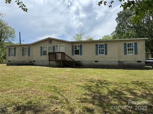 166 Turkey Pen Gap Rd, Horse Shoe, NC, 28742-7815 | Card Image