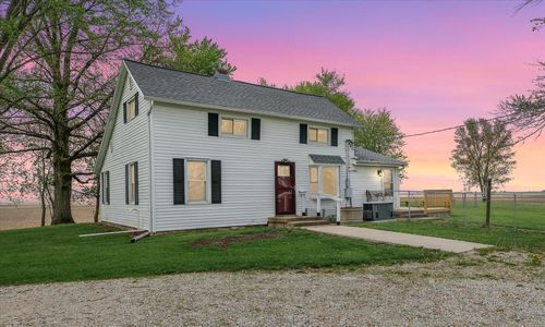 810 County Road 2300 E, Homer, IL, 61849-9740 | Card Image