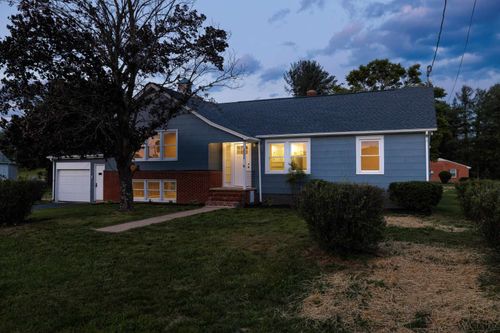 200 Dogwood Ave, GROTTOES, VA, 24441-1553 | Card Image