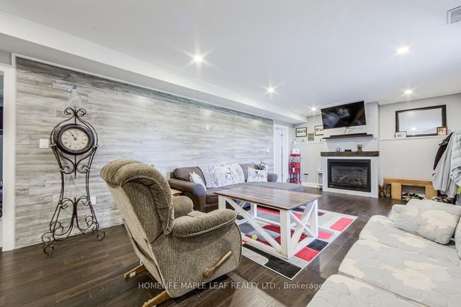 383066 20 Sideroad, House other with 6 bedrooms, 4 bathrooms and 4 parking in Amaranth ON | Image 37
