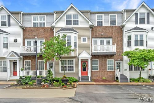 unit-205-231 W Monroe Ave, Saint Louis, MO, 63122-5865 | Card Image