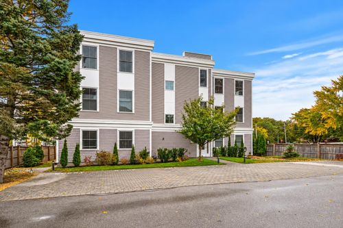 301-12R Front Street, Exeter, NH, 03833 | Card Image