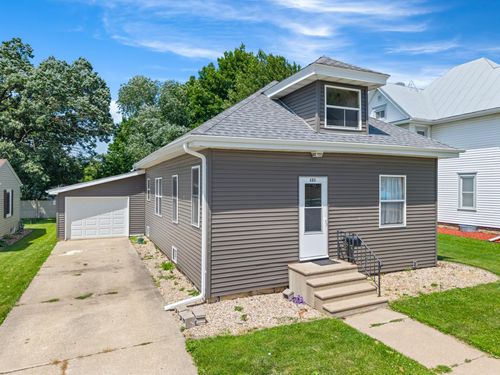 121 E Lincoln St, Caledonia, MN, 55921-1236 | Card Image