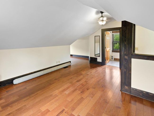Upstairs looking toward the bath | Image 43