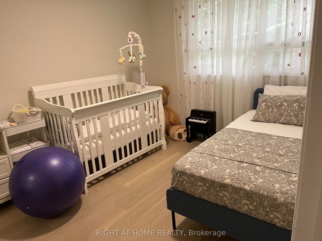 6 Broadpath Rd, Condo with 4 bedrooms, 2 bathrooms and 1 parking in North York ON | Image 13