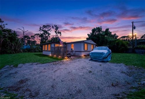 8366 Marx Dr, NORTH FORT MYERS, FL, 33917 | Card Image