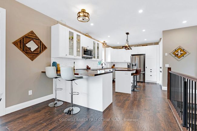 38 Tuttle Pt, House other with 3 bedrooms, 3 bathrooms and 6 parking in Johnstown ON | Image 14