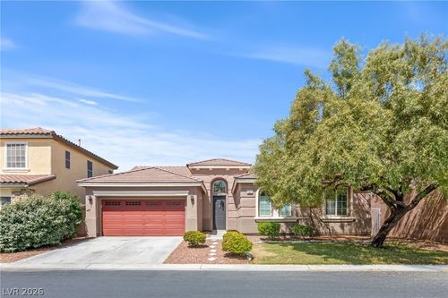 7621 Chase Hallow St, Las Vegas, NV, 89149-1939 | Card Image