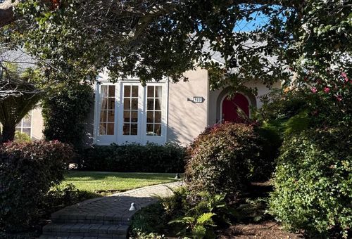 109 Occidental Ave, Burlingame, CA, 94010-5219 | Card Image