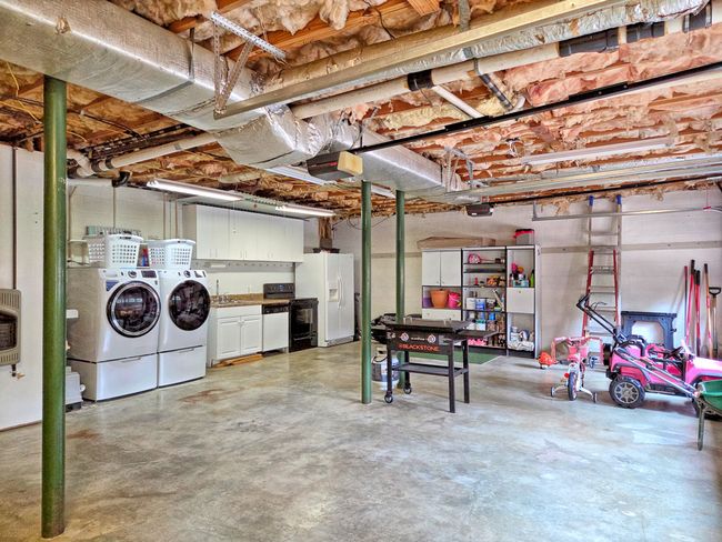 Large Garage is extremely usable for more than just vehicles. | Image 36