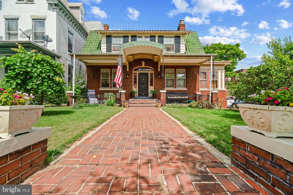 Broadway , Hagerstown, MD 21740