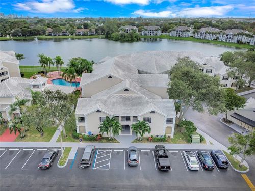 apt-102-2880 N Oakland Forest Dr, Oakland Park, FL, 33309-6420 | Card Image