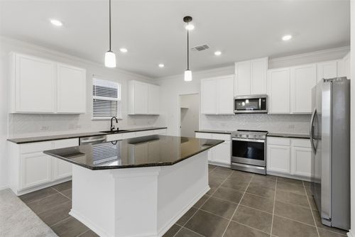 201 Sweet Autumn Dr, Georgetown, TX, 78626-2898 | Card Image