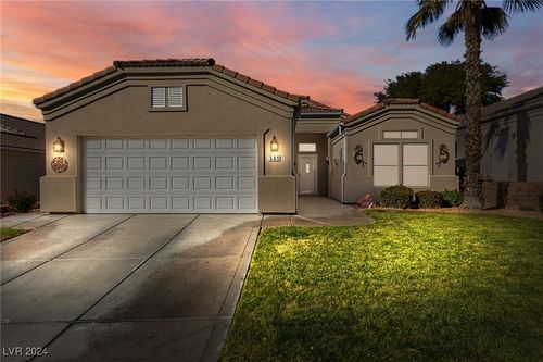 565 Fairways Dr, Mesquite, NV, 89027-3732 | Card Image