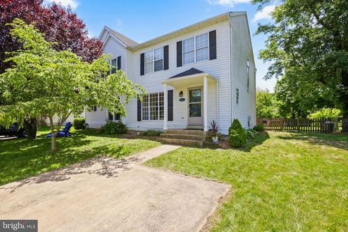 27 Frye Ct, Lovettsville, VA, 20180-8619 | Card Image