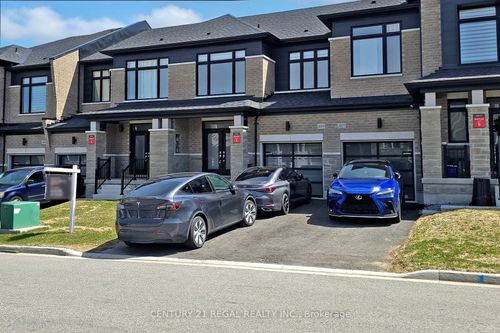 1059 Cameo St, Pickering, ON, L1X0G3 | Card Image