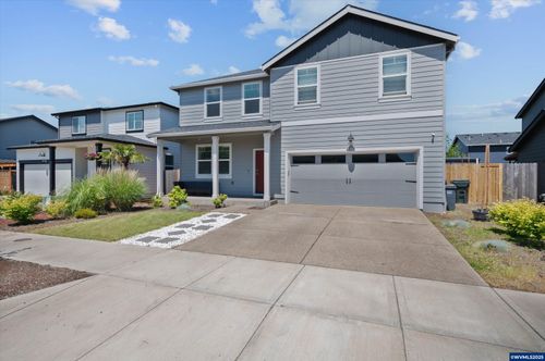 4829 Surveyor Av Ne, Salem, OR, 97305 | Card Image