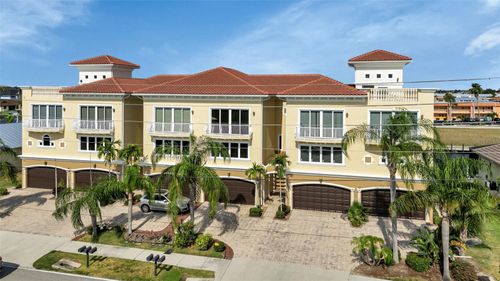 2522 Magdalina Dr, PUNTA GORDA, FL, 33950-6752 | Card Image