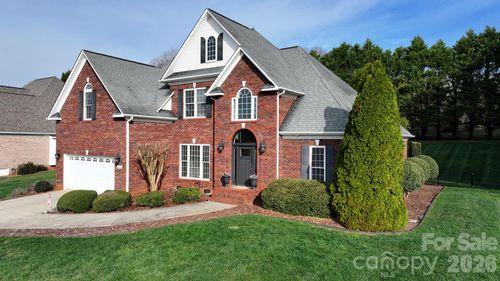2696 Charleston Ct, Claremont, NC, 28610-8657 | Card Image