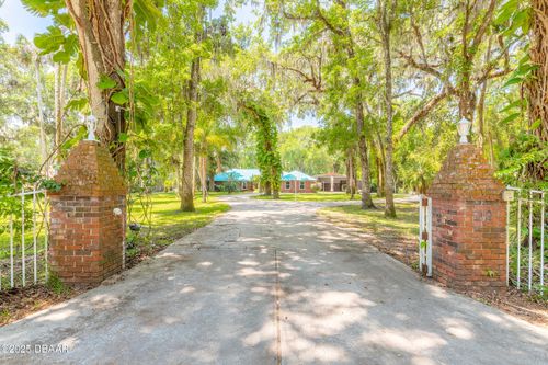 712 S Timberlane Dr, NEW SMYRNA BEACH, FL, 32168-1822 | Card Image