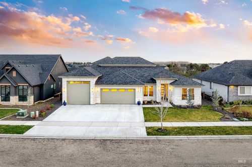 3505 W Barefoot St, Eagle, ID, 83616-4855 | Card Image