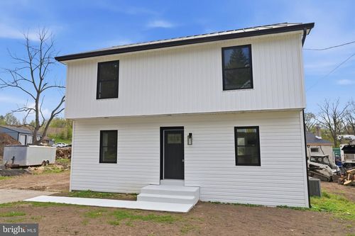 511 Sterner Mill Rd, FEASTERVILLE TREVOSE, PA, 19053-6408 | Card Image
