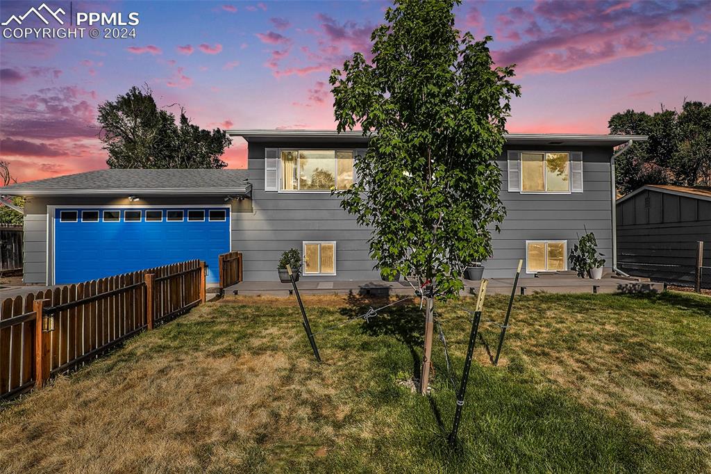 Nez Perce Dr, Colorado Springs, CO 80915