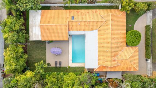 360 Menores Ave, Miami, FL, 33134-3841 | Card Image