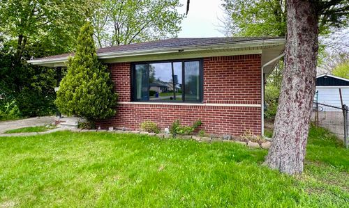 21746 Wellington Ave, Warren, MI, 48089-2825 | Card Image