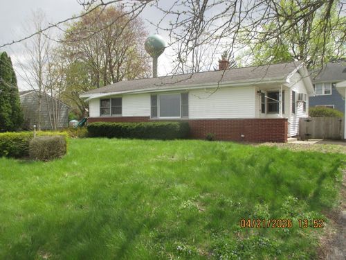 504 Washington St, Maple Park, IL, 60151-7649 | Card Image