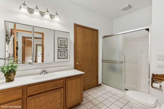 2326 Meadowcroft Ln, Townhouse with 2 bedrooms, 2 bathrooms and 2 parking in Grayslake IL | Image 14