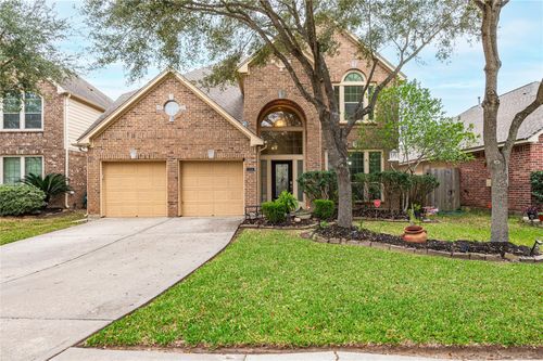 3106 Rock Brook Falls Ln, League City, TX, 77573-6137 | Card Image