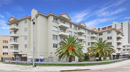 apt-405-2600 Collins Ave, Miami Beach, FL, 33140-4711 | Card Image