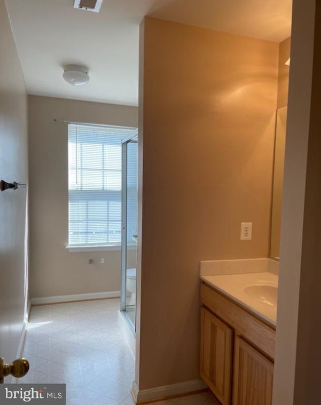 5169 Mallards Landing Dr, Townhouse with 4 bedrooms, 4 bathrooms and null parking in KING GEORGE VA | Image 11