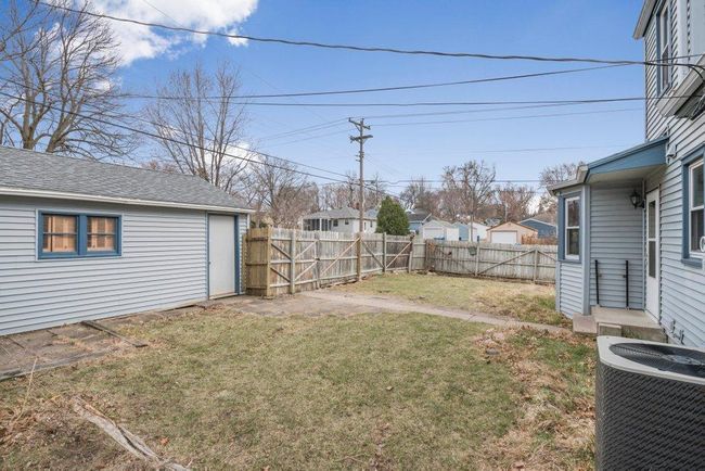 Fenced Back Yard | Image 26
