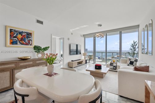 2510-888 Biscayne Blvd, Miami, FL, 33132-1513 | Card Image