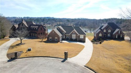 3671 Downing Way, Gainesville, GA, 30506-3494 | Card Image