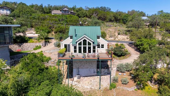 Rear view of property. | Image 34