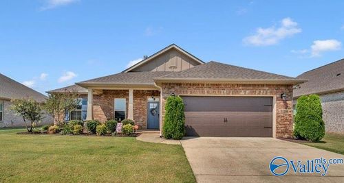 17210 Fieldway Cir, Harvest, AL, 35749-3717 | Card Image