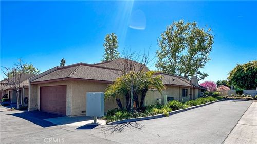501 Berry Way, La Habra, CA, 90631-5902 | Card Image