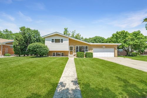 513 W Division St, Itasca, IL, 60143-1754 | Card Image