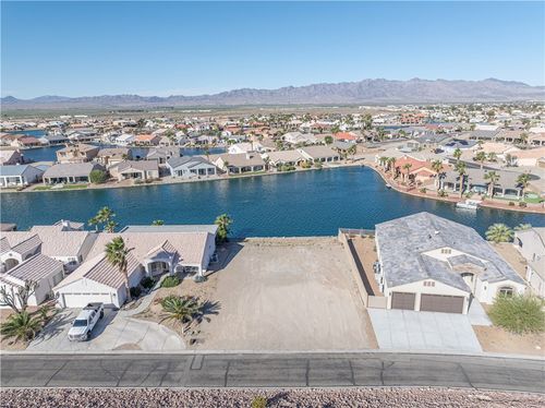 6073 S Bella Vista Dr, Fort Mohave, AZ, 86426-7012 | Card Image