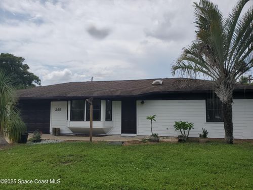 255 8th Ct, Vero Beach, FL, 32962-2804 | Card Image