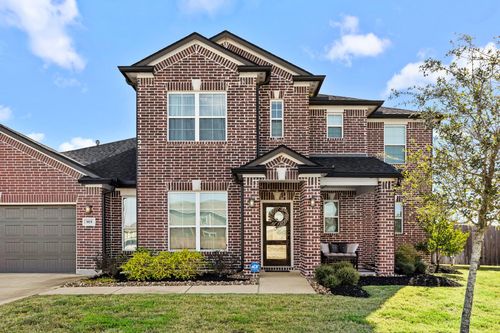 915 Bernard Meadows Dr, East Bernard, TX, 77435-7012 | Card Image