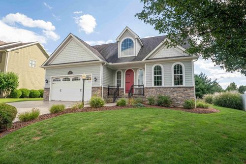 102 S Harwich Circle, Morgantown, WV, 26508 | Card Image